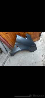 Predam pravy predný blatnik Vito w447 - 5