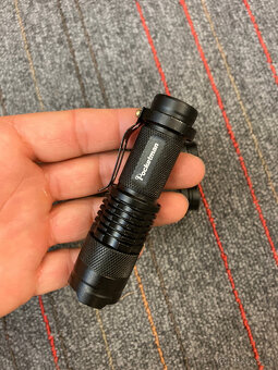 4ks spolu za 10€ Led Baterka Svetlo Pocketman - 5