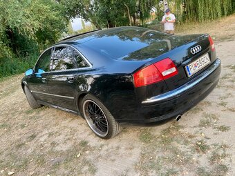 AUDI A8 D3 4.2 V8 - 5