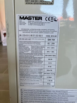 Priemyselny odvlhcovac Master DH751 - 5