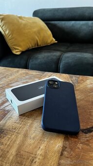 Predám iPhone 13, 128GB - 5
