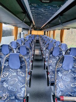 Predam autobus BOVA - 5