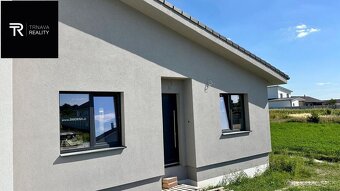 MOŽNOSŤ VIDIEŤ - Novostavba 4-izbového RD obec Červeník, ok - 5