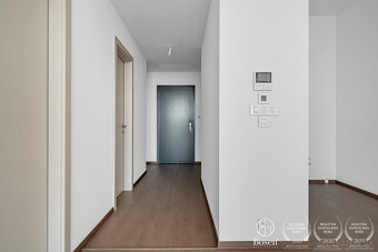 BOSEN | 2 izbový byt v projekte Eurovea Tower, 35. LUX posch - 5