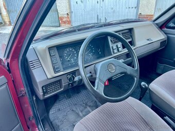 Škoda Favorit 135L nova stk - 5