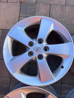 Orig. Hliníkové disky Toyota R17, 5x114,3 - 5