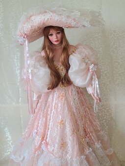 porcelanova babika cca 110 cm - 5