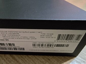 Motorola Razr 60 256gb 8gb ram nepouzita neodbalena bol to d - 5
