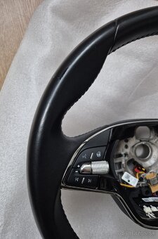 SKODA VYHRIEVANY MULTIFUNKČNÝ VOLANT - 5