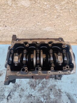 Blok 2.0 TDI 130 kw CGLC - 5