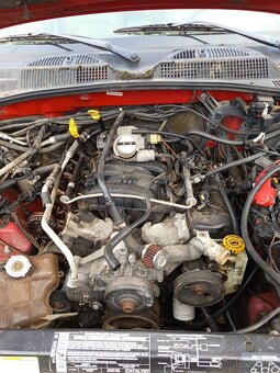 Jeep Cherokee 3.7 V6 LPG - 5