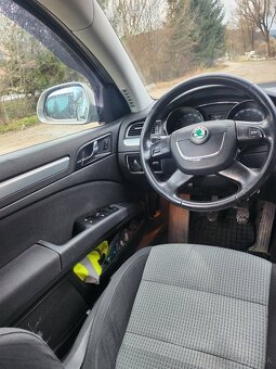 Predám škodu superb 1.9tdi 77kw - 5