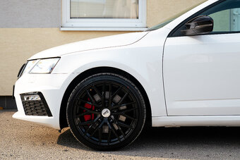 Škoda Octavia Combi 2.0 TSI RS 230 - 5