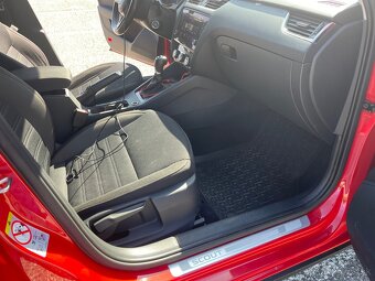 Škoda Octavia Scout 4x4 DSG 135kw rv 10/2017 - 5