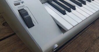 Casio WK 3300 klavesy - 5