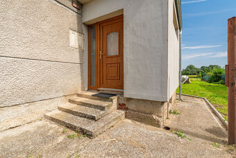 Na predaj zrekonštruovaný rodinný dom v Pate - 5