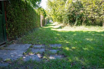 Víkendový domček a záhrada v Bratislave - 5