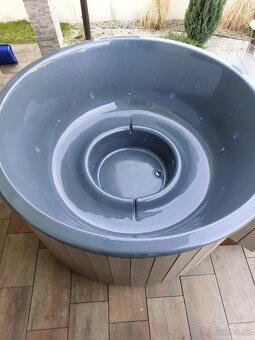 Vírivka / Kúpacia kaďa / Termokryt - 5