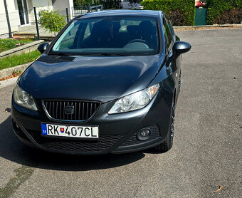 Seat Ibiza 1.4 63Kw r.v 2010 + odoberateľné ťažné - 5