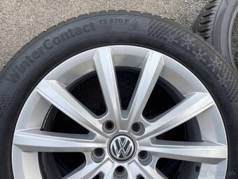 Orig. VW PASSAT 5x112 215 55 17 Zimné - 5