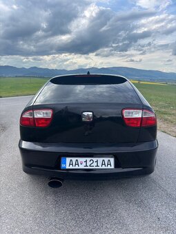 Predám Seat Leon Cupra 1.8T 132kW + úprava na 220ps - 5