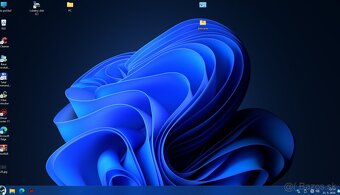 Predám Dell Latitude E6520 - 5