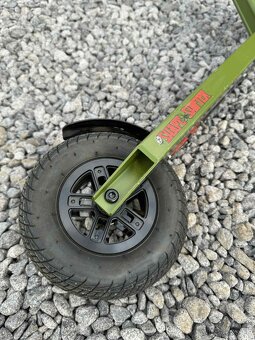 Kolobežka Dirt - 5