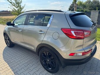 Vymením Sportage 2.0 CRDI 4x4 100 kw A/T Panorama - 5
