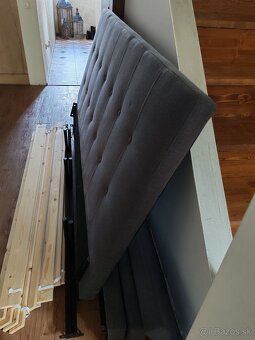 Manželská posteľ s vysokým čelom než madraca - 5