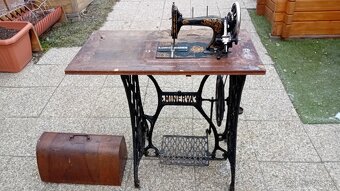 2 funkčne šijacie stroje a obuvnicky stroj - 5