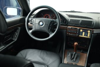 Predám BMW E38 740iL facelift - 5