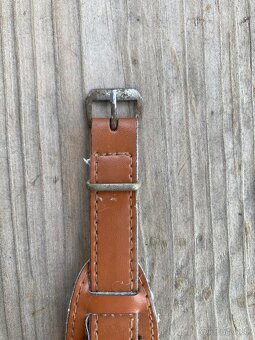 starožitné náramkové hodinky - 5