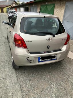 Toyota Yaris - 5