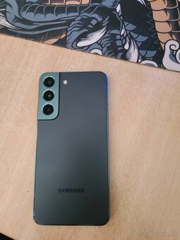 Galaxy S22, 256GB Green - 5