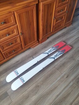 Predam siroke freestyle lyze LINE Bacon,dlzka 155 cm - 5