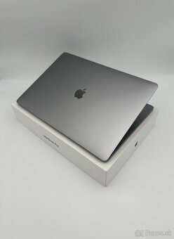 MacBook Pro 15" 2017 Space Gray s Touchbarom - 5