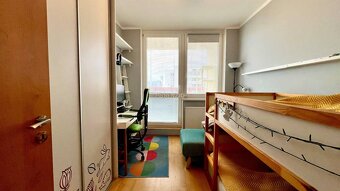 ASSENZIO-PRENÁJOM- 3 IZBOVÝ BYT -74m2 - PARKOVACIE MIESTO- K - 5