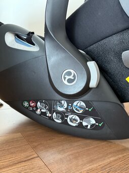 Autosedačka CYBEX Cloud z1 i-size deep black - 5