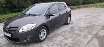 Predám Toyota Auris. - 5