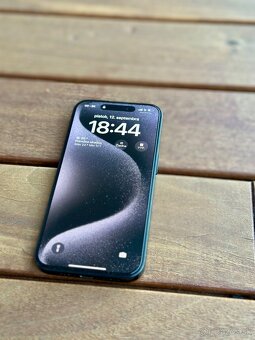 Iphone 15pro, 265gb - 5