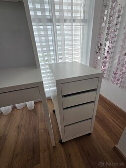 Písací stôl Ikea s regálom - 5