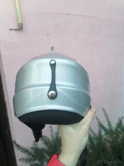 Predám doplnky na lyže - 5