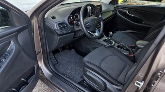 Hyundai i30 1,5 GDi 117kW Edícia 30, 7/2021 - 5