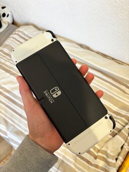 NINTENDO OLED + HRY + PRO OVLADAC - 5