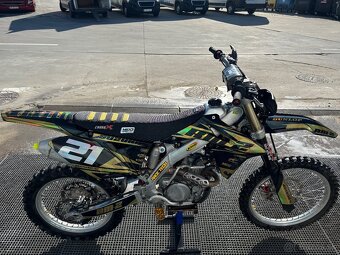 Suzuki RZM 250 - 5