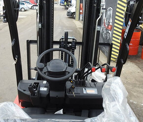 HANGCHA 2,5T DIESEL - 5