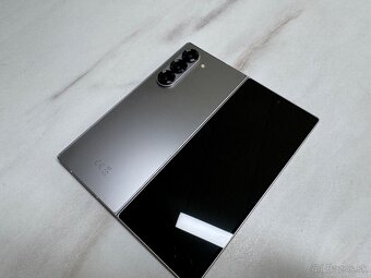 Samsung Galaxy Z Fold 6 12/512GB komplet - 5