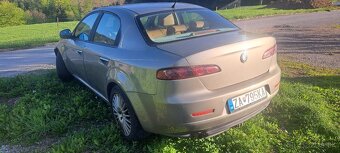 Predám Alfa Romeo - 5