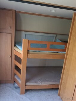 Predám karavan HOBBY ELLEBI,ITA . - 5
