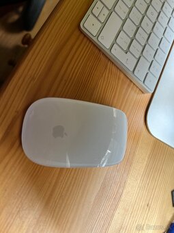 Apple iMac 21,5" Late 2015 - 5